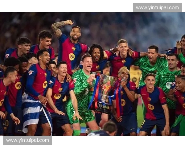 五大足球联赛最新排名分析：欧洲顶级联赛的竞争格局与发展趋势